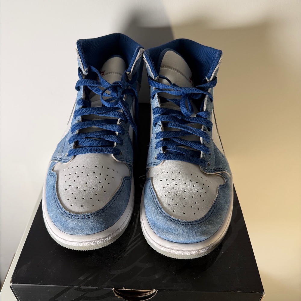 Jordan 1 Mid French Blue Fire Red - Picture 8 of 13